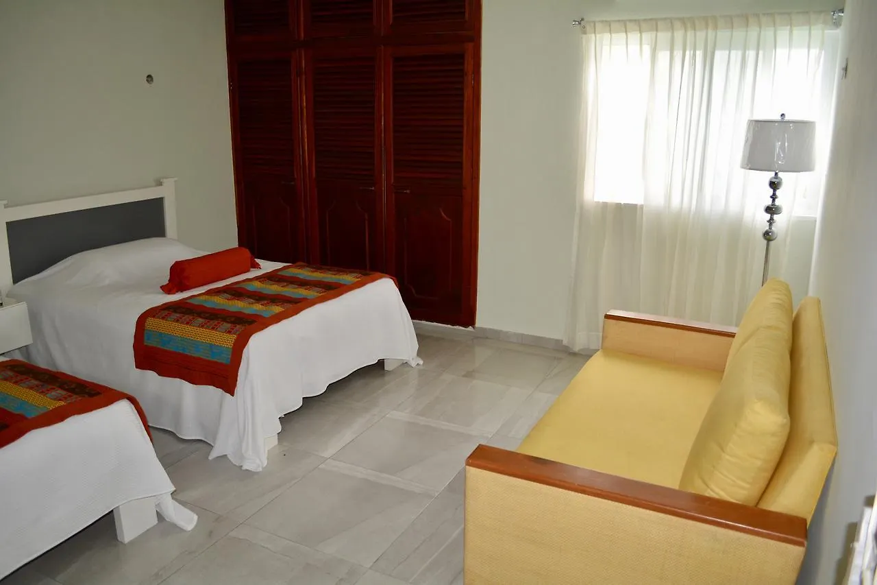 פוארטו מורלוס Suites Sanrey פוארטו מורלוס